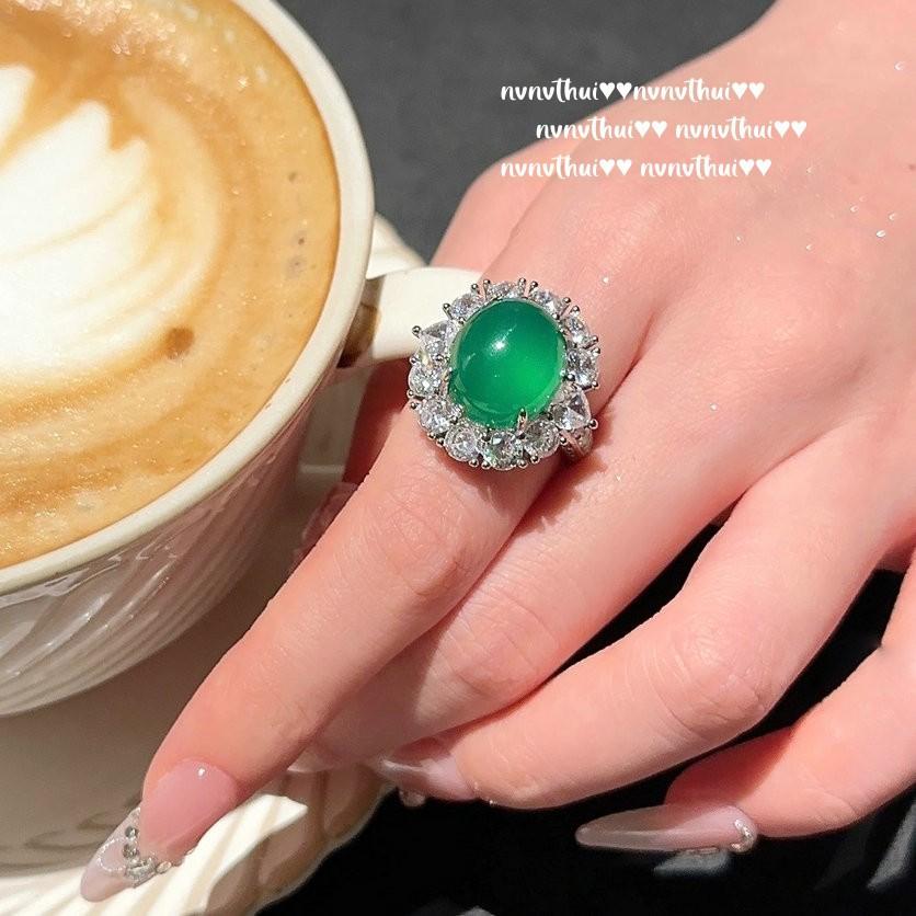 Chalcedony Flower Gemstone Ring, Rich Woman S Happiness, Plated With 18K Gold, Malachite Green Water Drop Zircon Earrings.