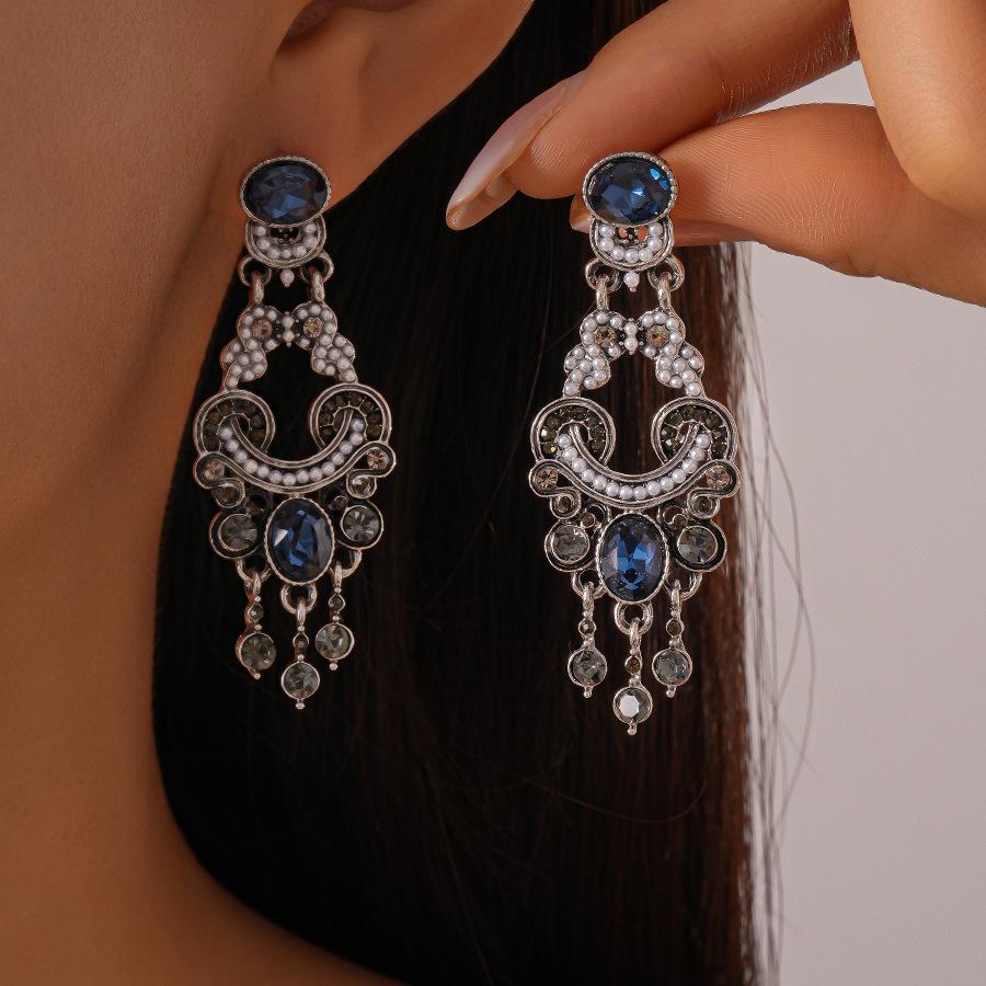 Oval Tassel Earrings Light Luxury Palace Style High-end Earrings for Women