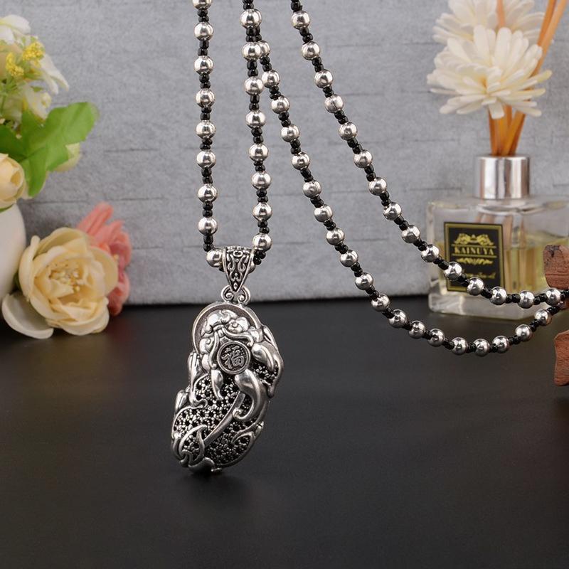 Colier cu pandantiv Lacătul Păcii Argintiu Retro - Lanț Lung pentru Pulover pentru Femei, cu Patru Laturi pentru Avere, în Stil Național