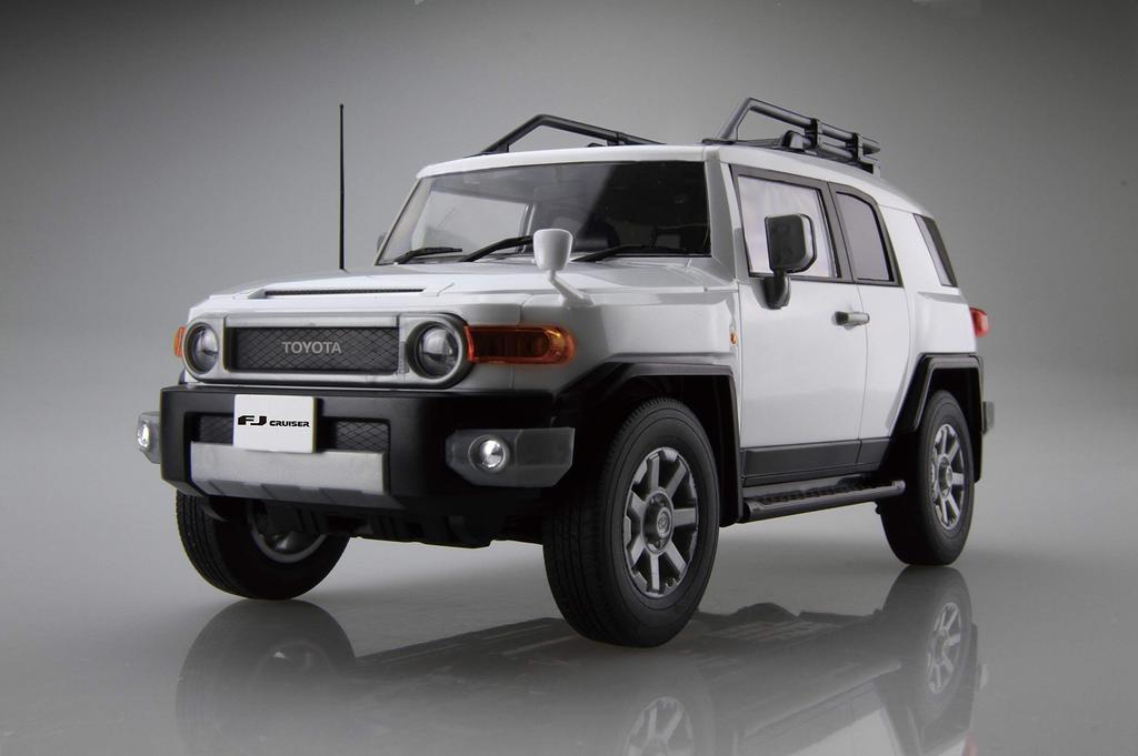 Car NEXT Series Toyota FJ Cruiser Plastic Model 1/24 No.9 (White)
