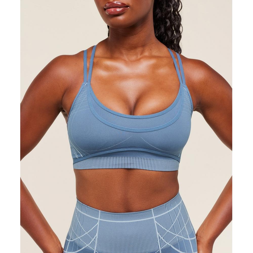 Gymshark Apex Seamless Strappy Sports Bra Worn Blue Gentle Blue B3b3k Uds3