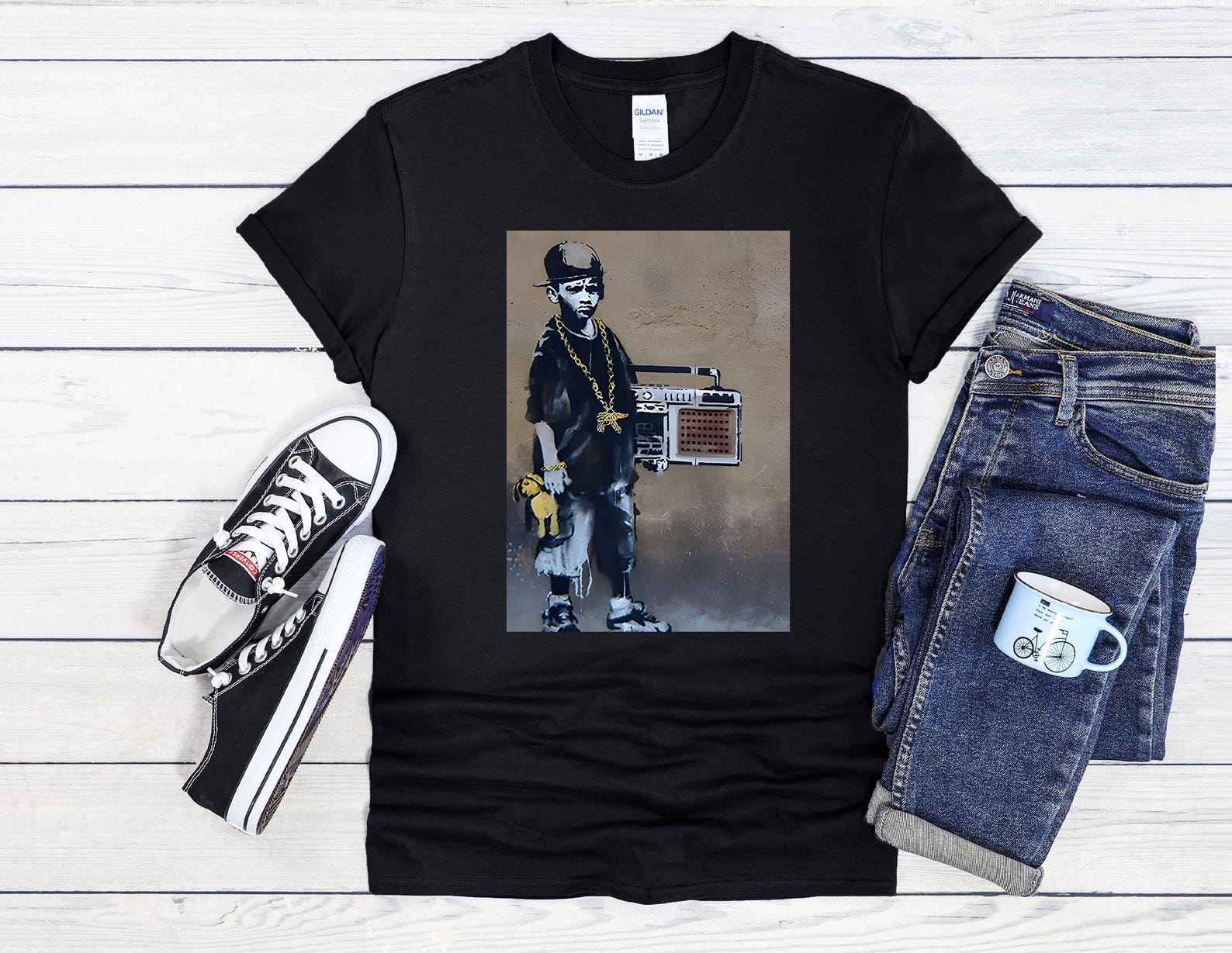 Banksy Hip Hop Kid T-Shirt – Graffiti Street Art Tee With Boombox – Urban Rap Culture Gift Unisex   Shirt 4387PC 100
