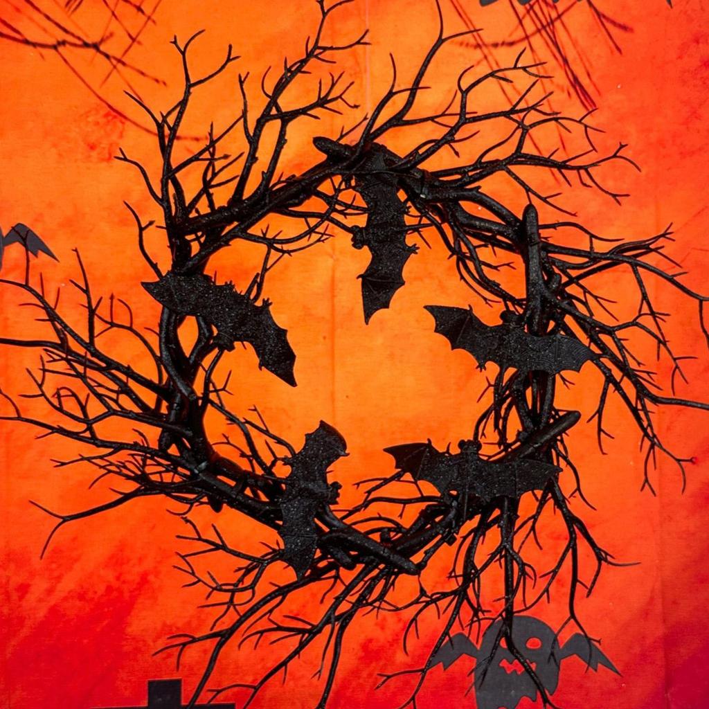 Halloween Branch Wreath Artificial Black Twig Wreath Signs Halloween Party Gothic Branch Props For Wall Window Porch Tree Patio