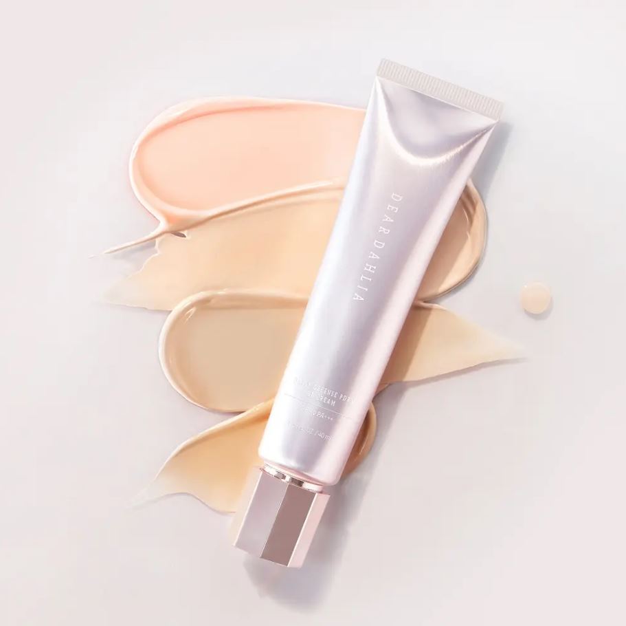 Querida Dahlia Daily Defense BB Cream PDRN — BB Cream Hidratante y Protectora con Beneficios para el Cuidado de la Piel (40ml)