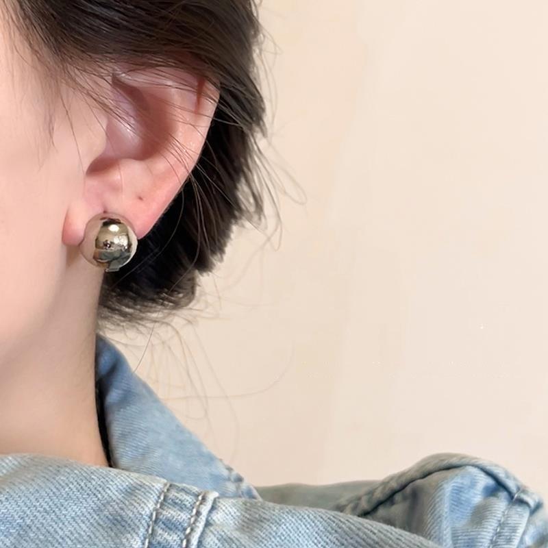 Geometrische Minimalistische Retro Damen Runde Kugel Ohrklemmen - Trendige Nischendesign Ohrringe