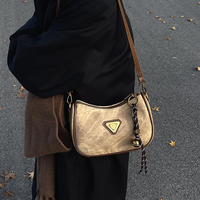 2025 New Product Fashion Versatile Large Capacity Niche Design Crossbody Shoulder Underarm Handbag Bag
