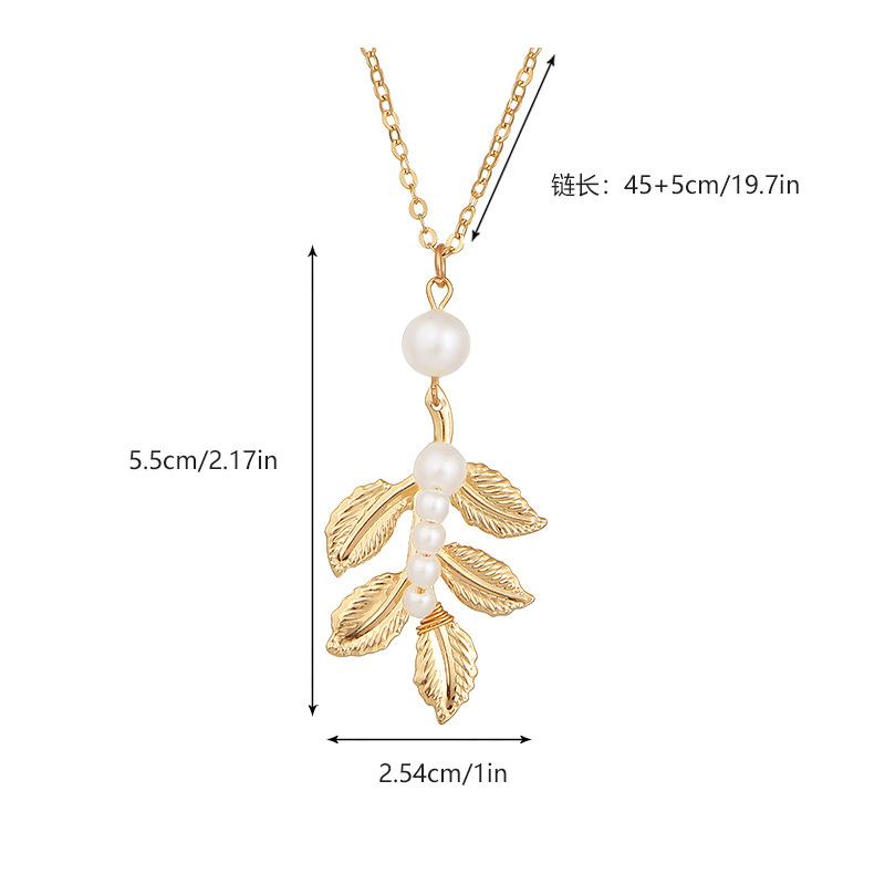 Fashion Leaf Necklace, Pearl Long Collarbone Chain Baroque Pendant Necklace