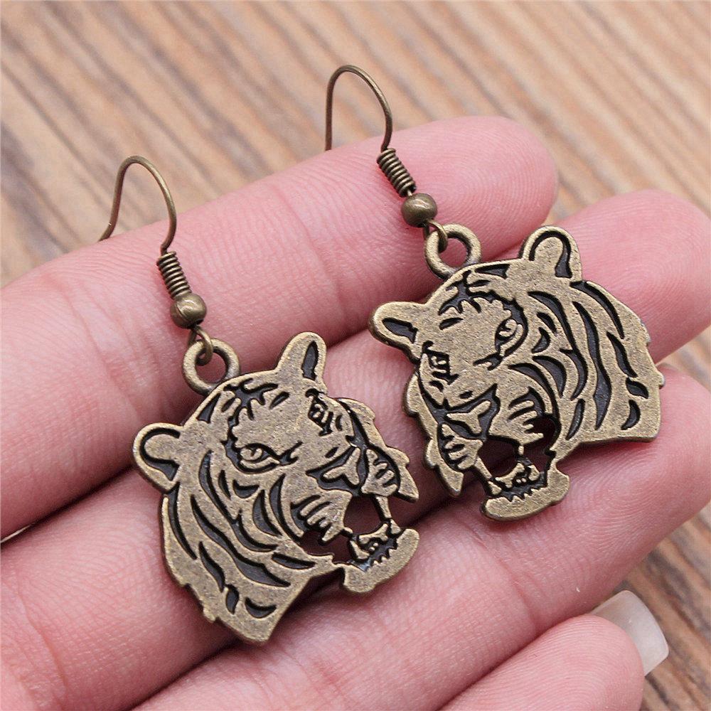 Drop & Dangle Earring Animals Wedding Jewelry FindingsEarring Size 18x19mm QE003