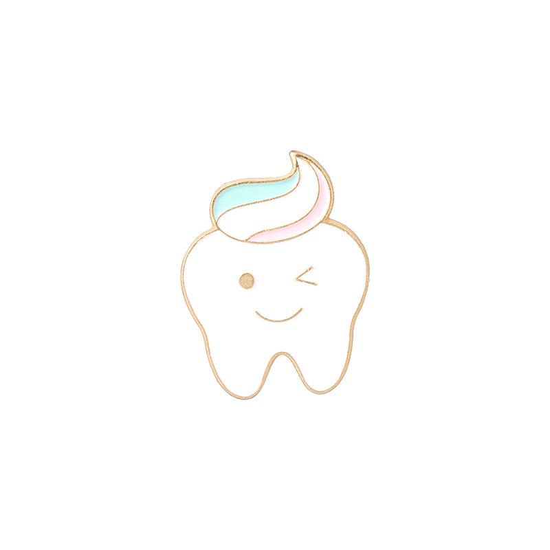 Creative Cartoon Toothbrush & Toothpaste Shape Brooch - Colorful Baking Paint Alloy Accessories