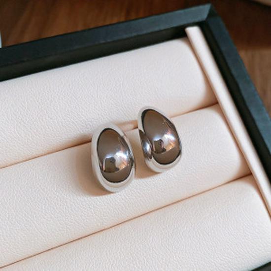 

Silver Needle Teardrop Minimalist High-End Stud Earrings - Niche Design