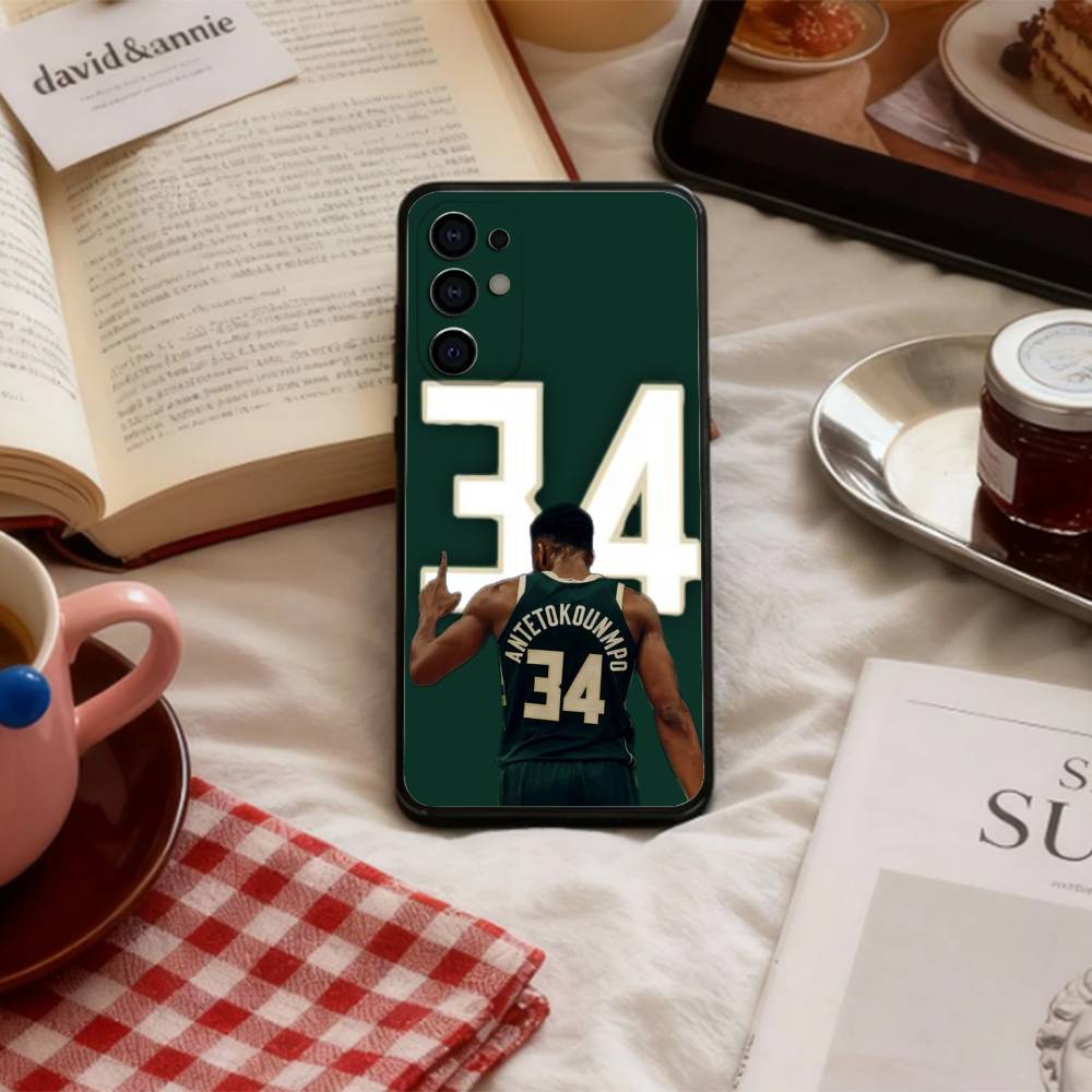 Custodia per Telefono Giannis Antetokounmpo 34 Per Samsung S 25,24,23,22,30,21,10,9,Ultra,Plus,Lite,FE,4,5 G Custodia Morbida Nera