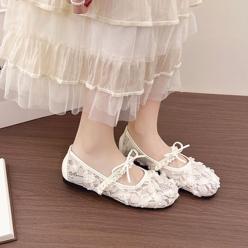 Fashion New Flat Shoe Fashion Lace Mesh Women Shoes Breathable Simple Retro Elegant Sandals Classic Temperament Exquisite Mary Jane 2025