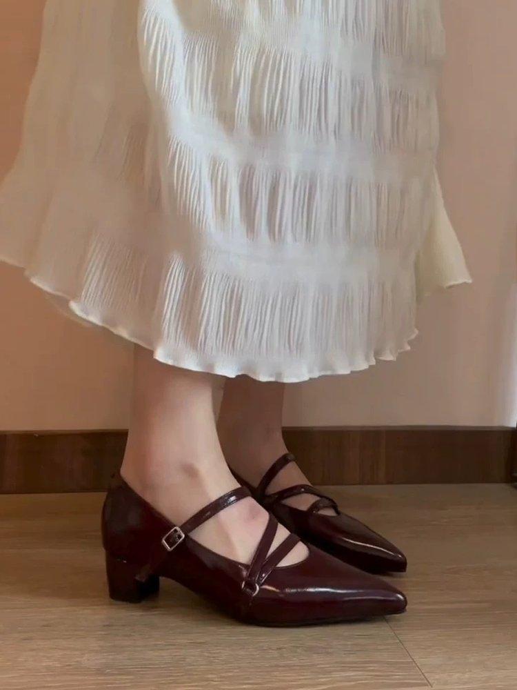 

Остроносые черные темпераментные туфли на толстом каблуке с одинарной перекрестной пряжкой, женские туфли Мэри Джейн из лакированной кожи с неглубоким вырезом 40 бордовый