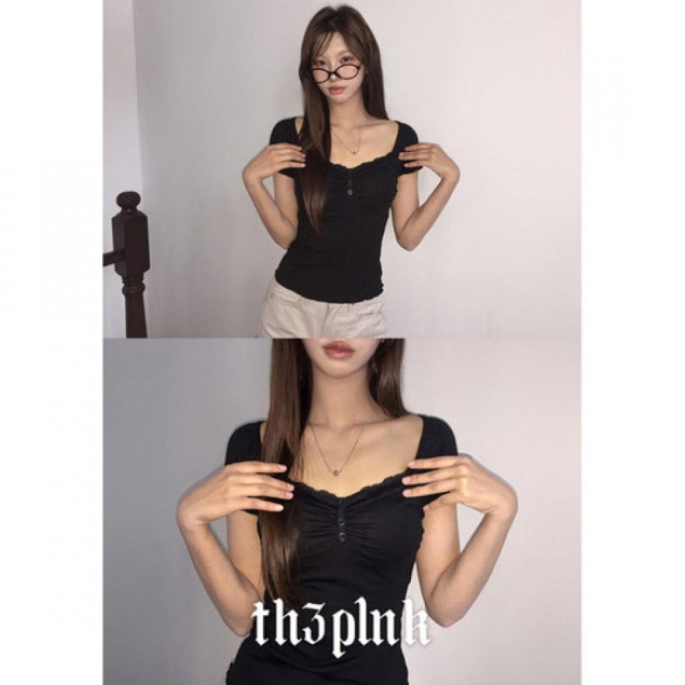 The Pink Women Slim FiT Lace Shirring BuTTon ShorT Sleeve T shirT