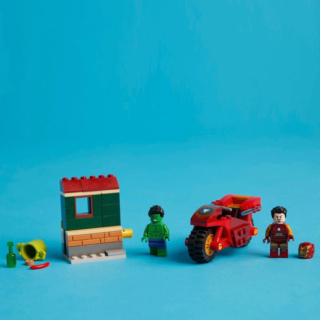 LEGO Marvel Iron Man and Hulk on Bikes Toy - Birthday Present, Building Blocks, Educational Toy for Boys and Girls, Ages 4, 5, 6, Marvel Goods, Figure