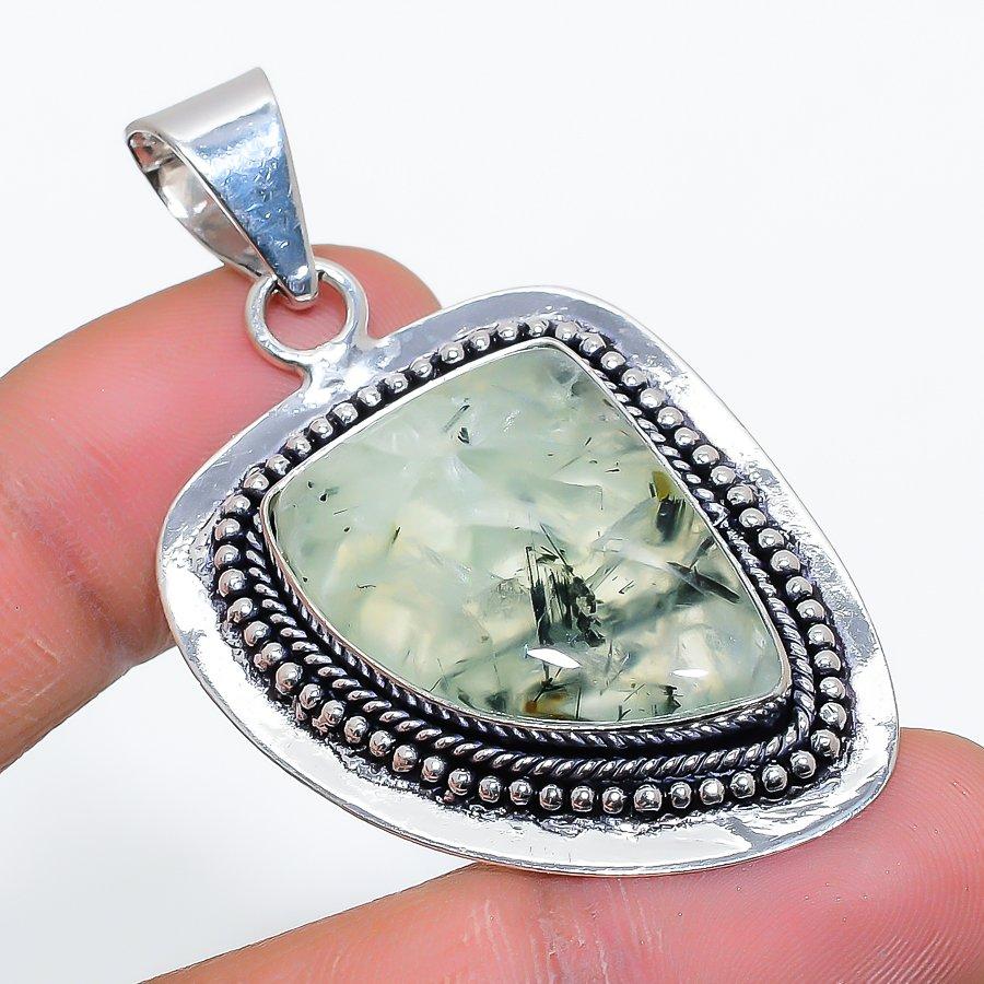 

Prehnite Gemstone Handmade 925 Sterling Silver Jewelry Pendant 2.01 SU-9964