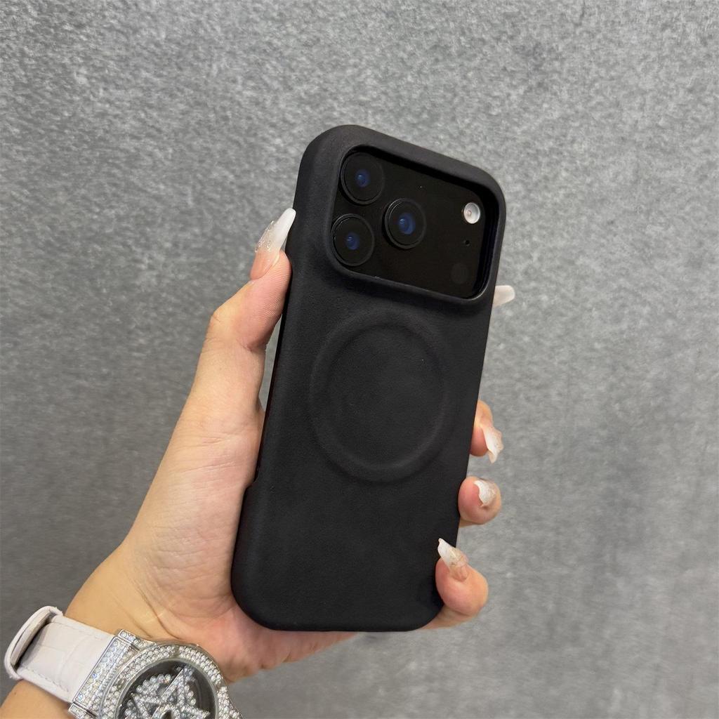 Suede Magnetic Hard Shell Case for iPhone 17 Pro Max