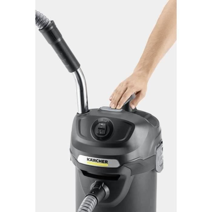 KARCHER AD 4 Premium Asche- und Staubstaubsauger – 17 l Metalltank – 600 W