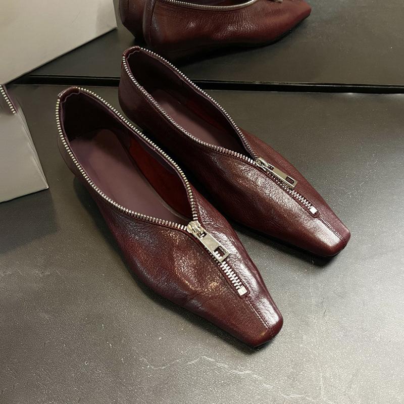 

Версия из коровьей кожи~ Металлическая молния, квадратный носок, неглубокий вырез, персонализированные одинарные туфли, женские универсальные туфли на танкетке, туфли для бабушки 35 бордовый