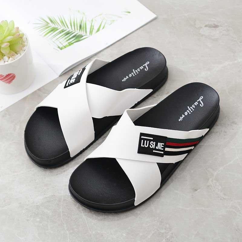 Size : 45 Flip Flops HUYP Student Male Summer Slippers Sandals Fashion Personality Boy Seaside Beach Shoes Size : 45 Flip Flops HUYP Student Male Summer Slippers Sandals Fashion Personality Boy Seaside Beach Shoes