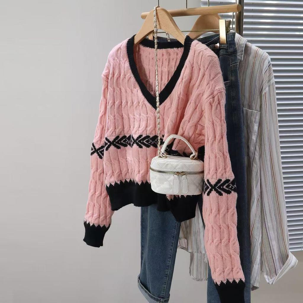 Autumn and Winter Knitted Sweater Loose V-neck Retro Contrasting Striped Sweater