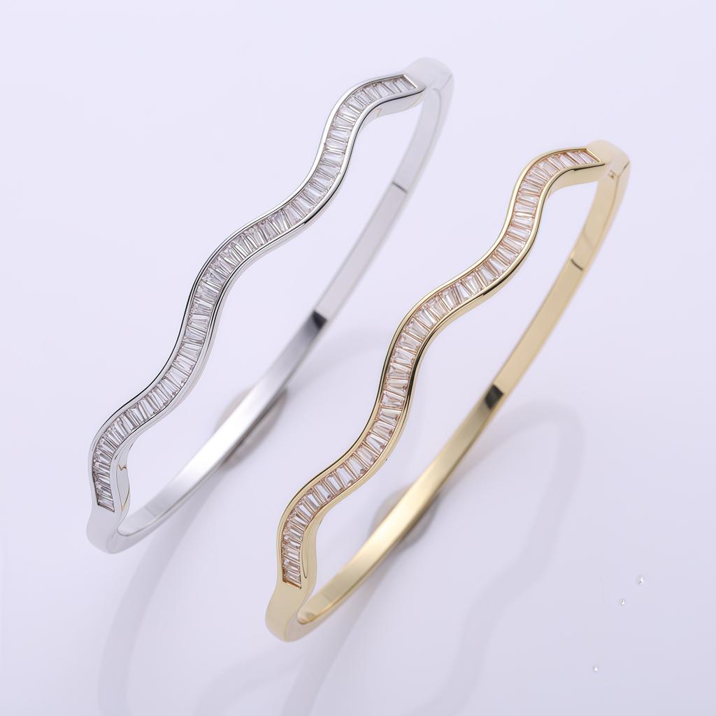 New Cool Style Wave Bracelet for Women, Fashionable and Luxurious Bracelet, Accessories Gift