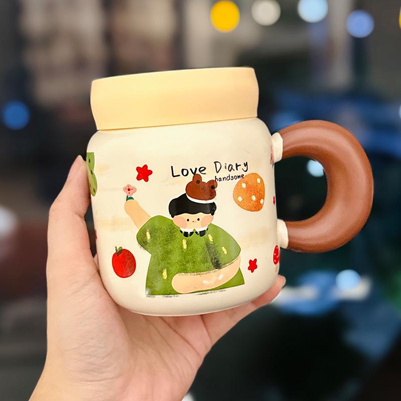 

Cute Cartoon Mirror Lid Ceramic Mug Good Looking Couple Water Cup Home Breakfast Milk Cup Souvenir 380ml