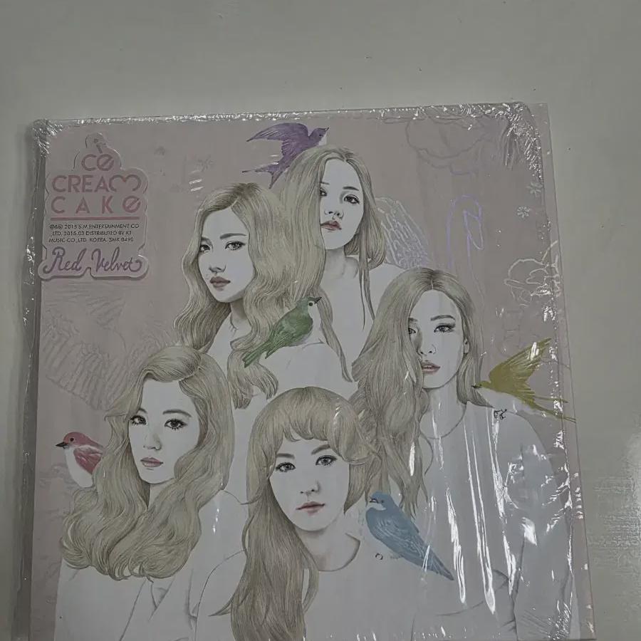 

Альбом Redvelvet Ice Cream Cake распечатанный