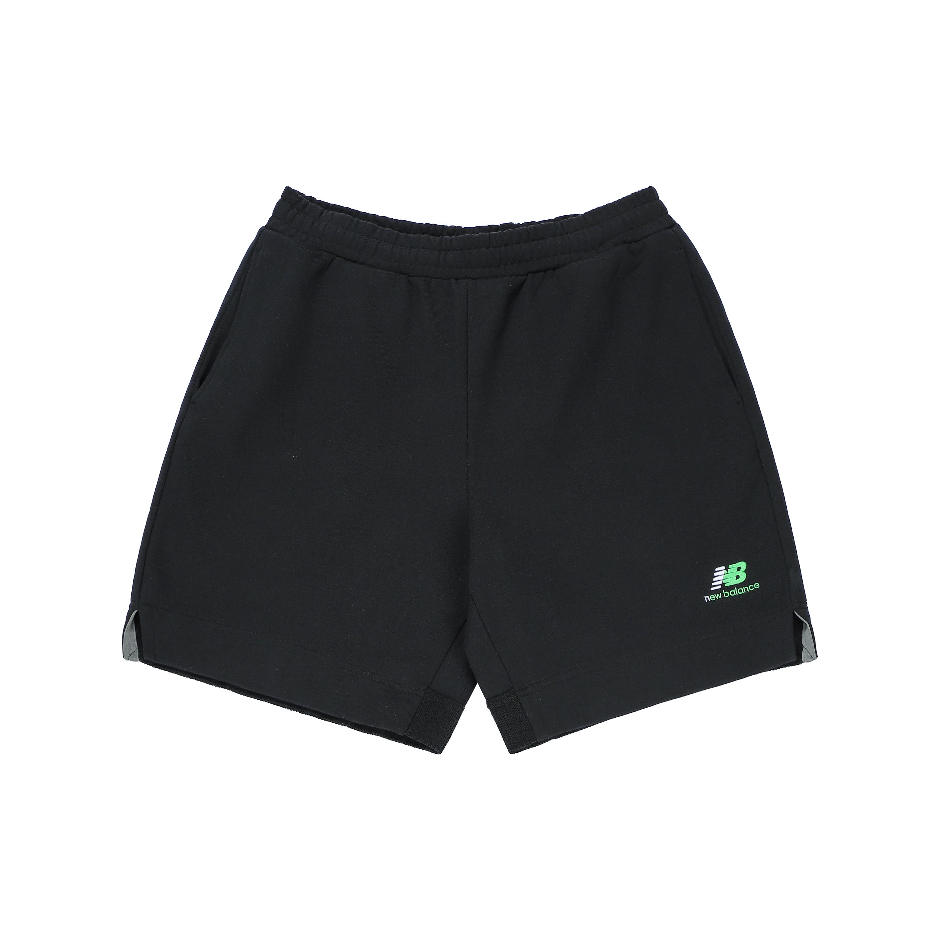 

Дышащие повседневные шорты New Balance с градиентной вышивкой и логотипом, мужские брюки черного цвета AMS22383-BK