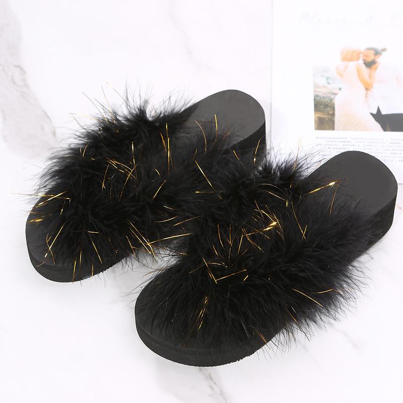 Fashion New Summer Faux Fur Platform Slippers Women Indoor Furry Fur Slides Women Plush Flat Sandals Casual Fluffy Slippers House Shoes