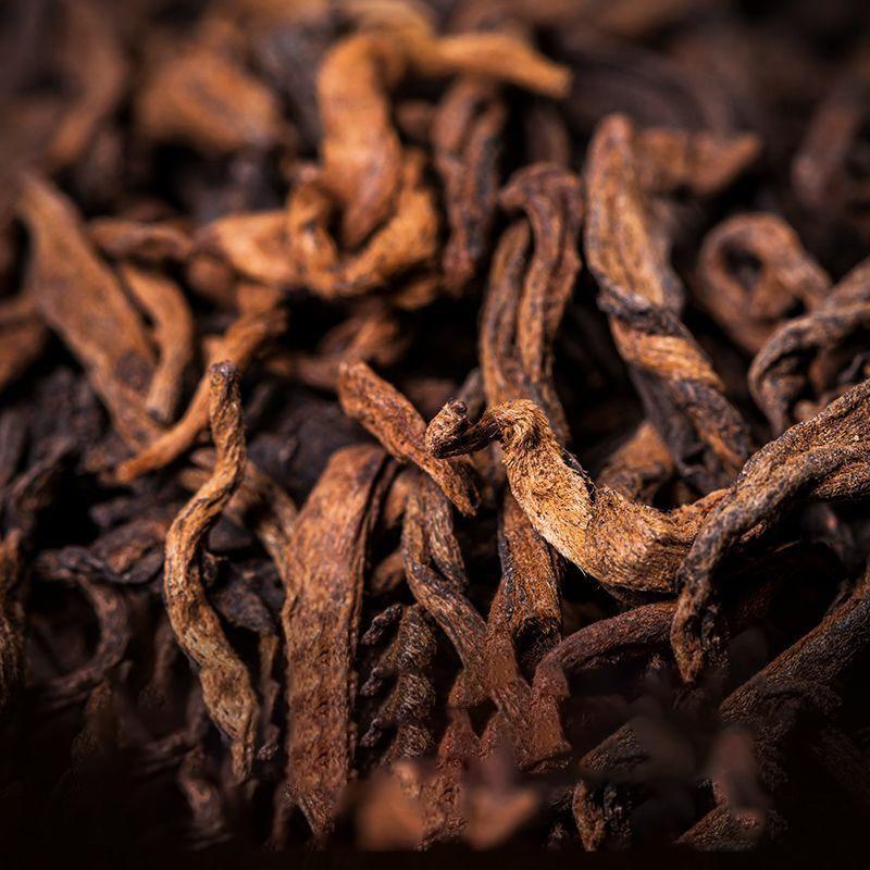 

Дворцовый Юньнаньский чай Пуэр Мэнхай 10-летний чай с деревом, крепкий аромат, спелый чай 20 g