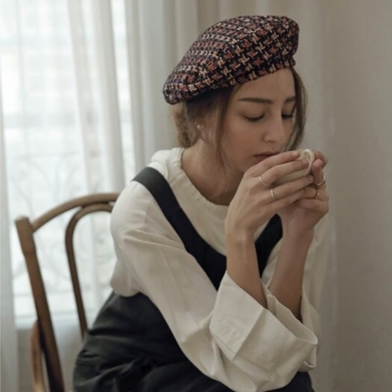 poesiedame gold tweed beret