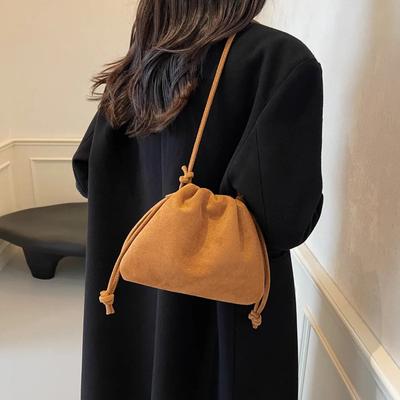 Bolsa de balde com cordão Bolsa transversal para mulheres Bolsas de grife versáteis Bolsa de ombro feminina Bolsa e bolsas