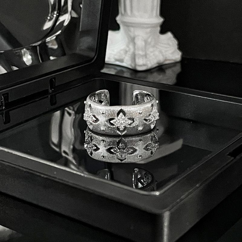 

2026 Light Luxury Retro Court Style Lace Temperament Wavy Open Ring Women s High Sense Full Diamond Brushed Ring Resizable
