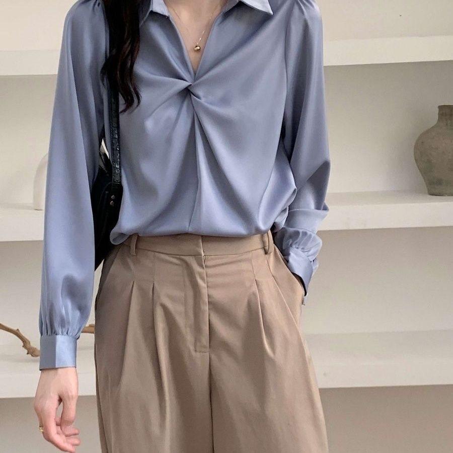 Spring White Satin Tiefront Shirt For Women With 3d Pattern And Vintage Style