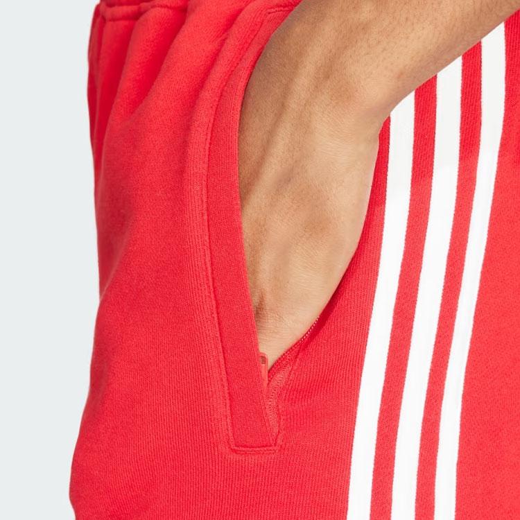 Adidas Originals Adicolor 3 Stripe Logo Print Relaxed Fit Shorts Men Shorts Red IM9425