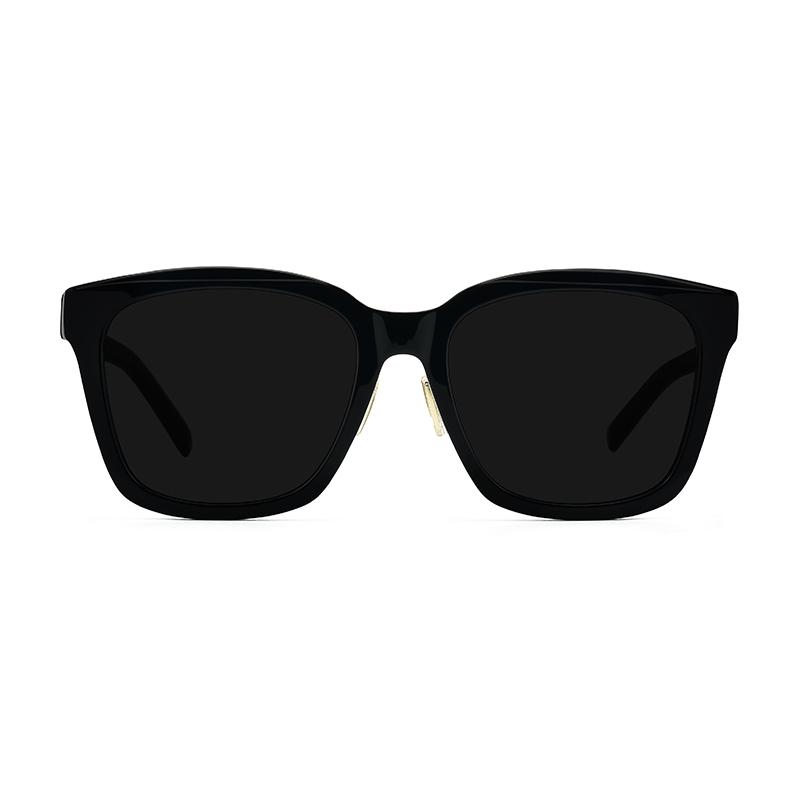 Givenchy Stylish Black Frame Square Sunglasses With UV Protection Compatible With Zeiss Lenses Unisex Sunglasses GV40018F