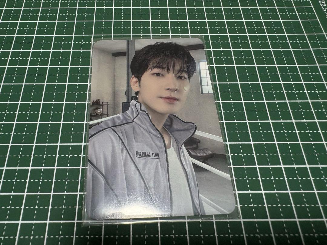 

[USED] SEVENTEEN Wonwoo FML Sanok Trading Card