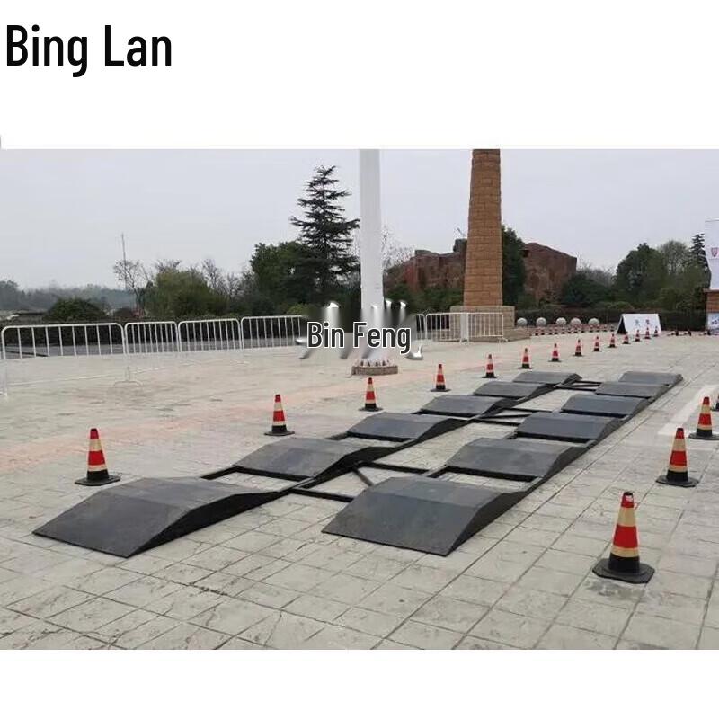 Тренировка по вождению Binglan с препятствиями вогнуто-выпуклая дорога