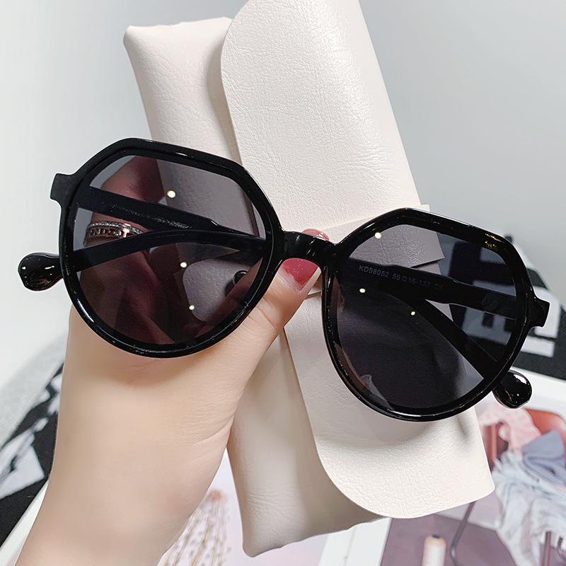 1PC Brown Sunglasses Ins Wind Female Korean Version Trendy Internet Celebrity Retro Small Frame White Sunglasses Small Face