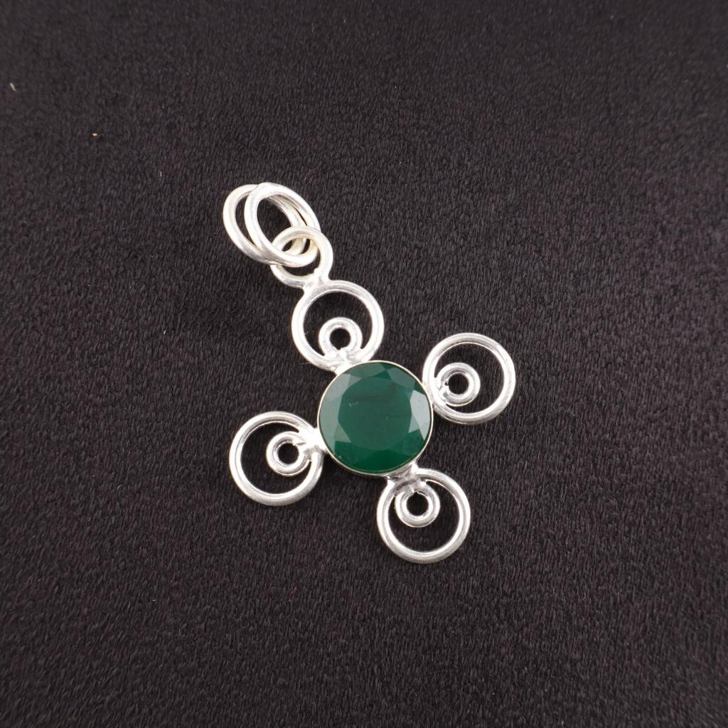 Green Onyx Gemstone 925 Sterling Silver Jewelry Handmade Pendant Gift For Mom PP-41-20
