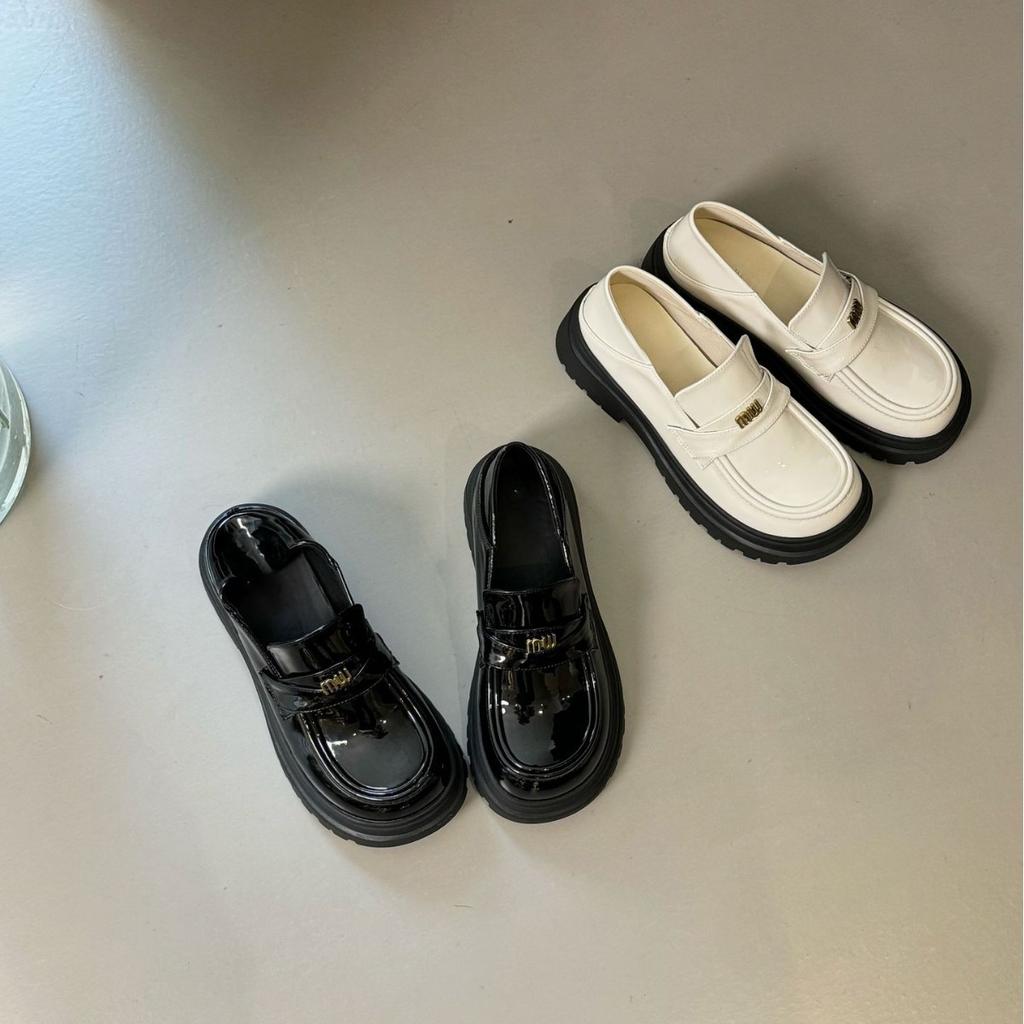 MIU's spring new small leather shoes for women to wear high-end French retro loafers for women's versatile platform women's shoes