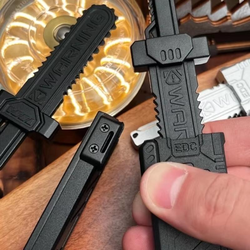 1PC Edc Cracked Fingertip Rebound Push Card Sword Push Card Mini Fingertip Toy Relieves Adult Stress Magnetic Component Pendant