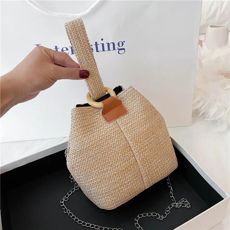 1 Pcs New Versatile Crossbody Bucket Bag Small Fresh Handbag Student Woven Bag Forest Style Beach Women Straw Bag Women