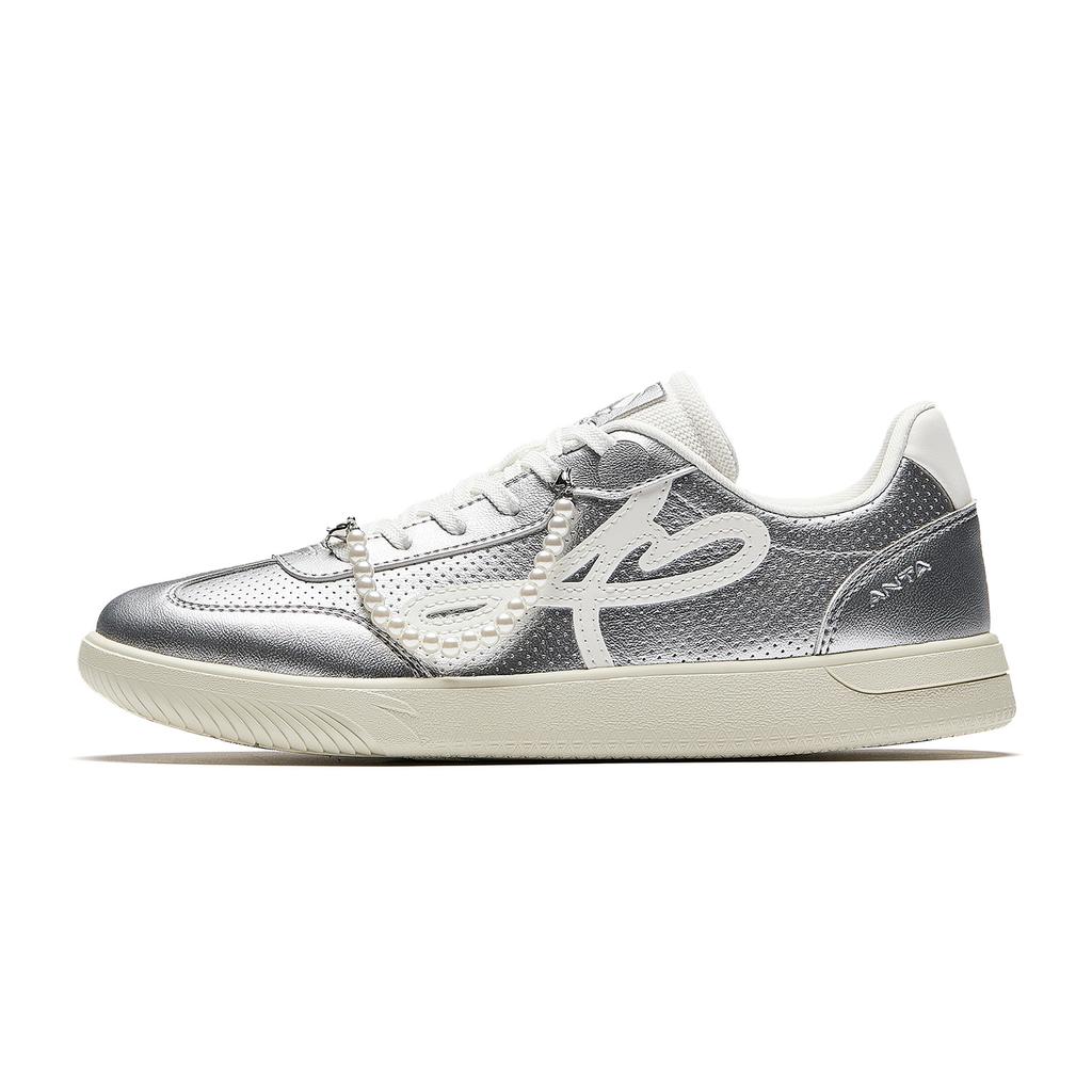 Anta Classic Thin Sole Ballet Style Casual Shoes Women Sneakers Silver White 922618009-9