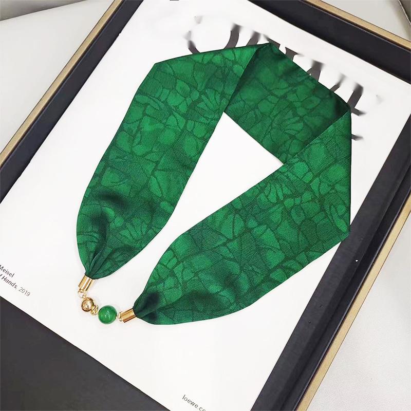 Mulheres Lenço De Seda Colar Fivela Magnética Com Strass Pequeno Lenço De Pescoço Clavícula Corrente Cocar Pingente Lenço