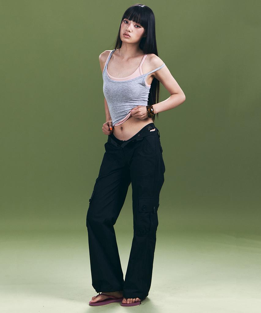 Peullijeunopallou Ethan Pocket Cargo Pants (Black)