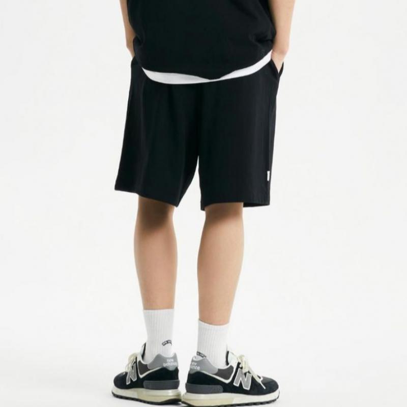 New Balance Uni Essential Single Mesh One Tuck 5.5 Part Shorts
