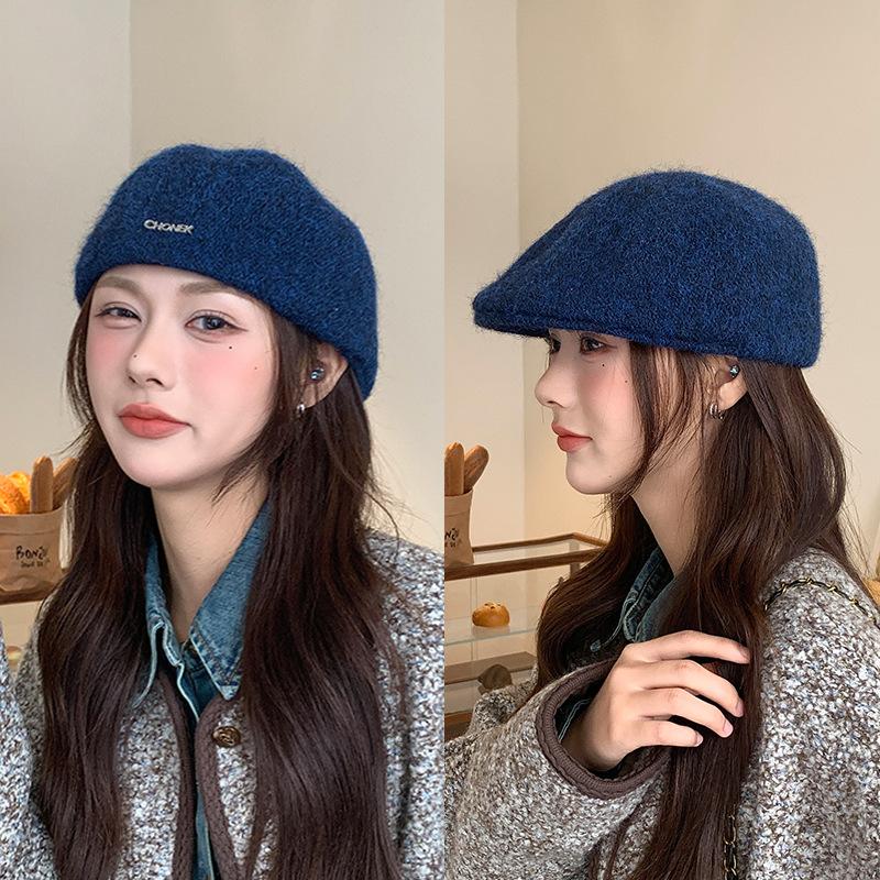Wind beret anti-wear high-end fashion forward hat autumn and winter versatile face small knitted painter hat
