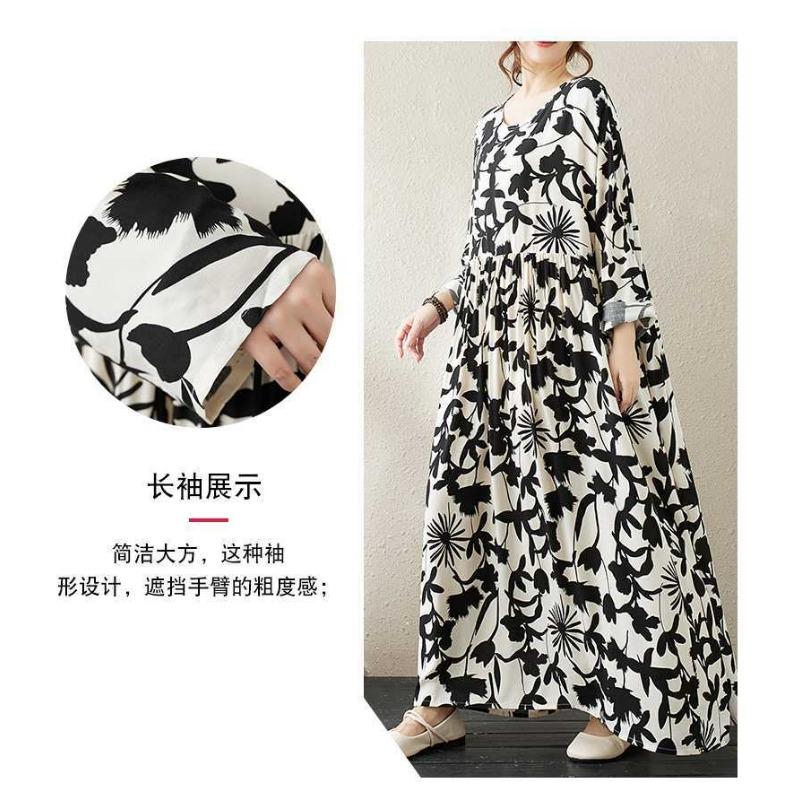 Round Neck Long Sleeve Loose Literary Vacation Style Dress